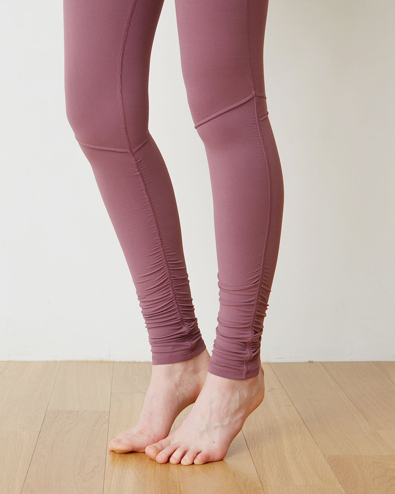 Woman Rusche Hour Coziplex™ Legging