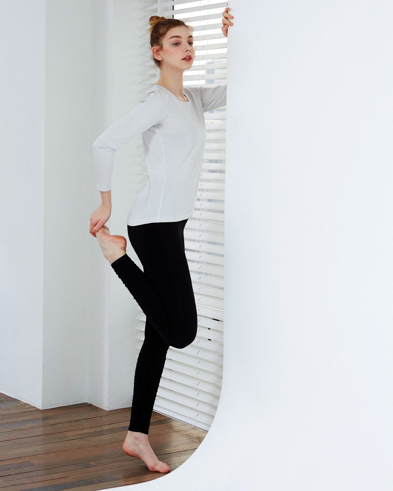 Woman Rusche Hour Coziplex™ Legging